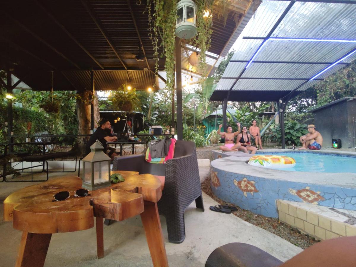 Koru Boutique Hostel Uvita Bagian luar foto